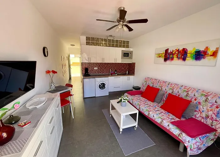 Cozy And Sunny With Everything Need, Great Location