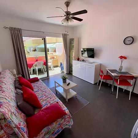 Cozy And Sunny With Everything Need, Great Location אדחה